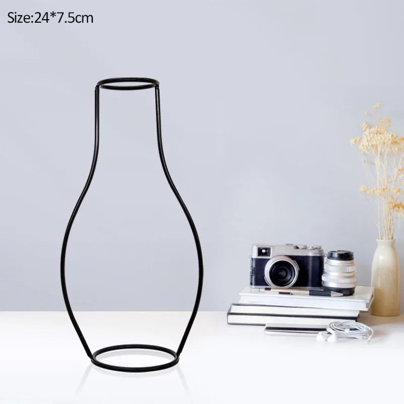Retro Iron Line Table Flowers Vase